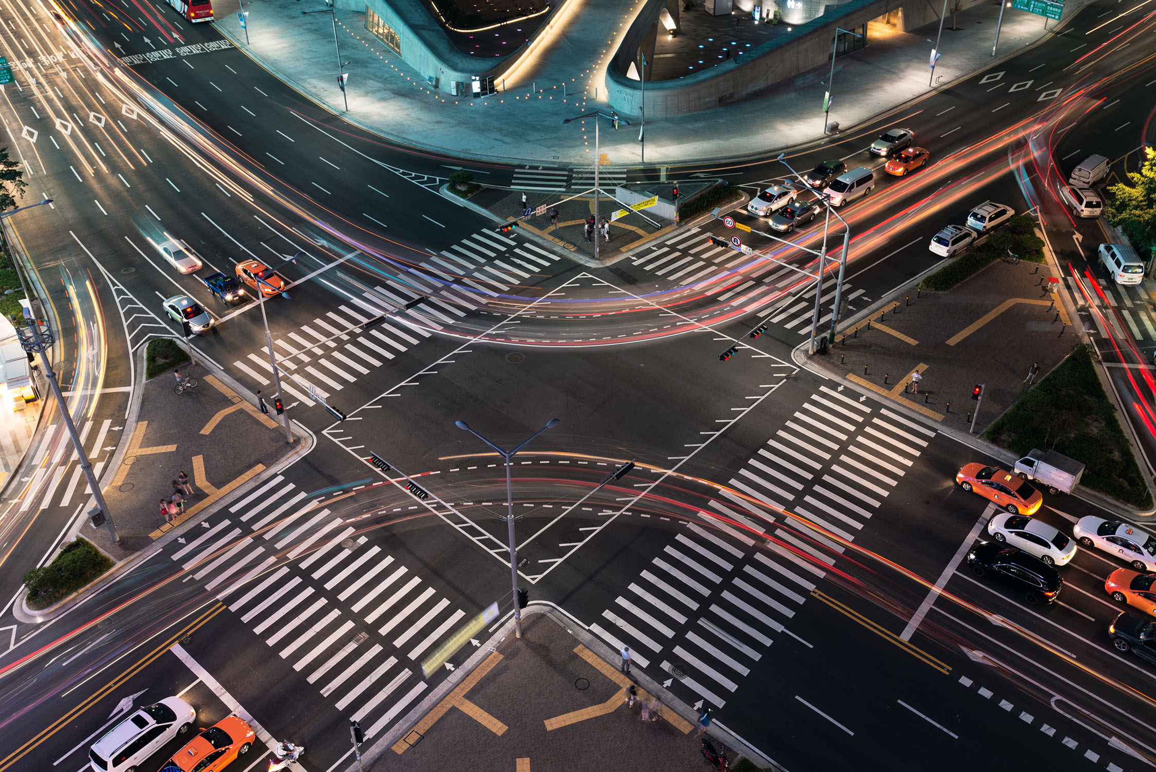 智慧道路基礎設施:數字公路的未來